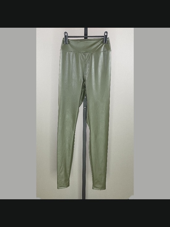 aerie Pants - NEW Aerie Pants Womens Medium green faux leather leggings skinny athleisure